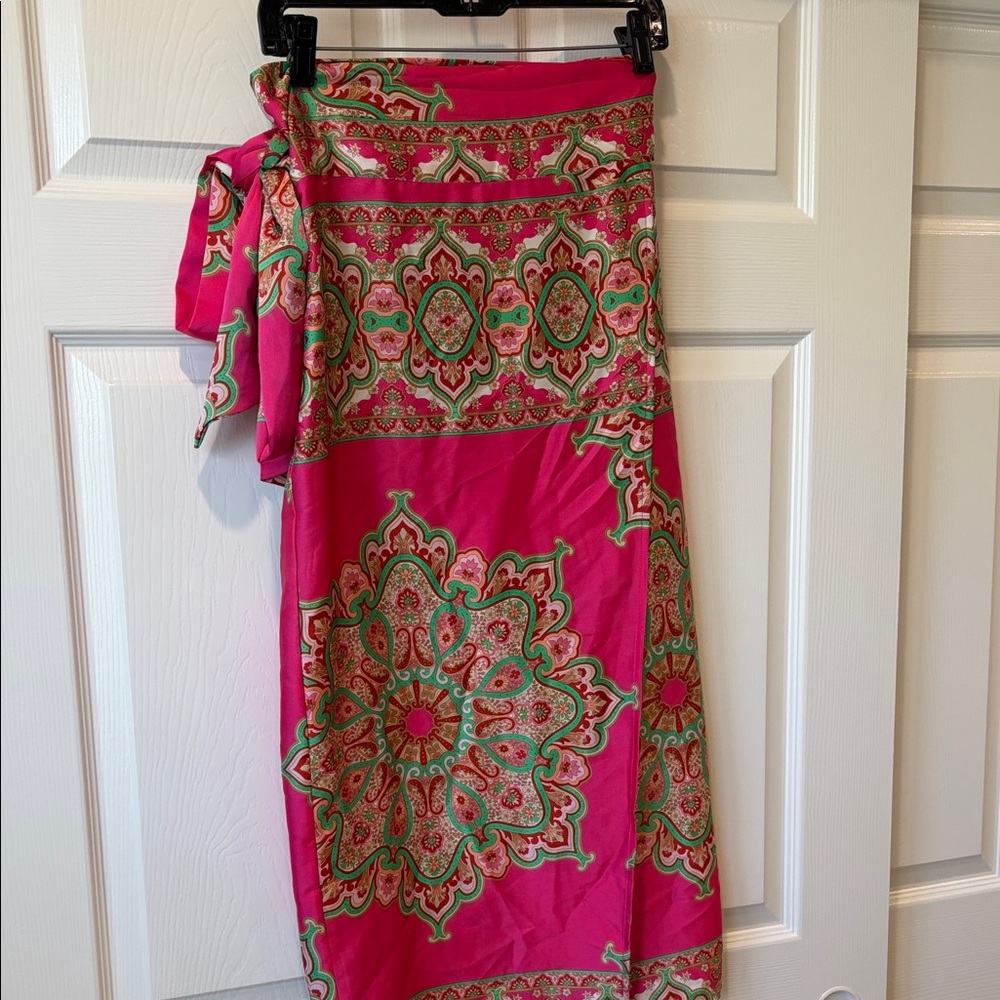 Aakaa Pink and Green Patterned Midi Skirt